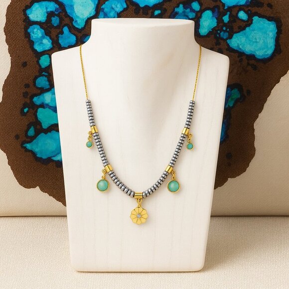 🆕️Boho Chic Two Tone 18K Gold Plated Stainless Steel Necklace Floral Charm - Picture 1 of 13